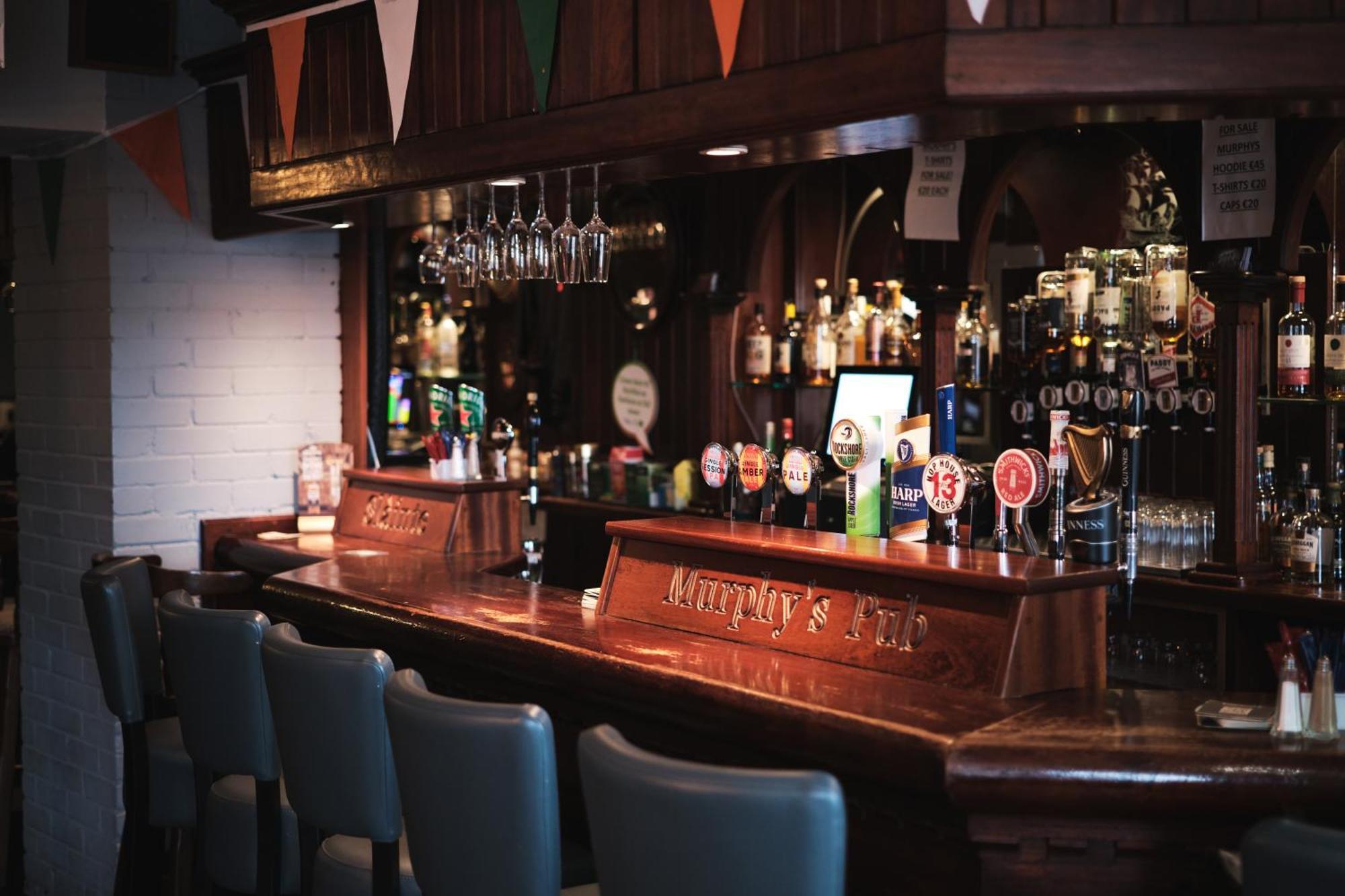 Murphy's Pub And * Dingle