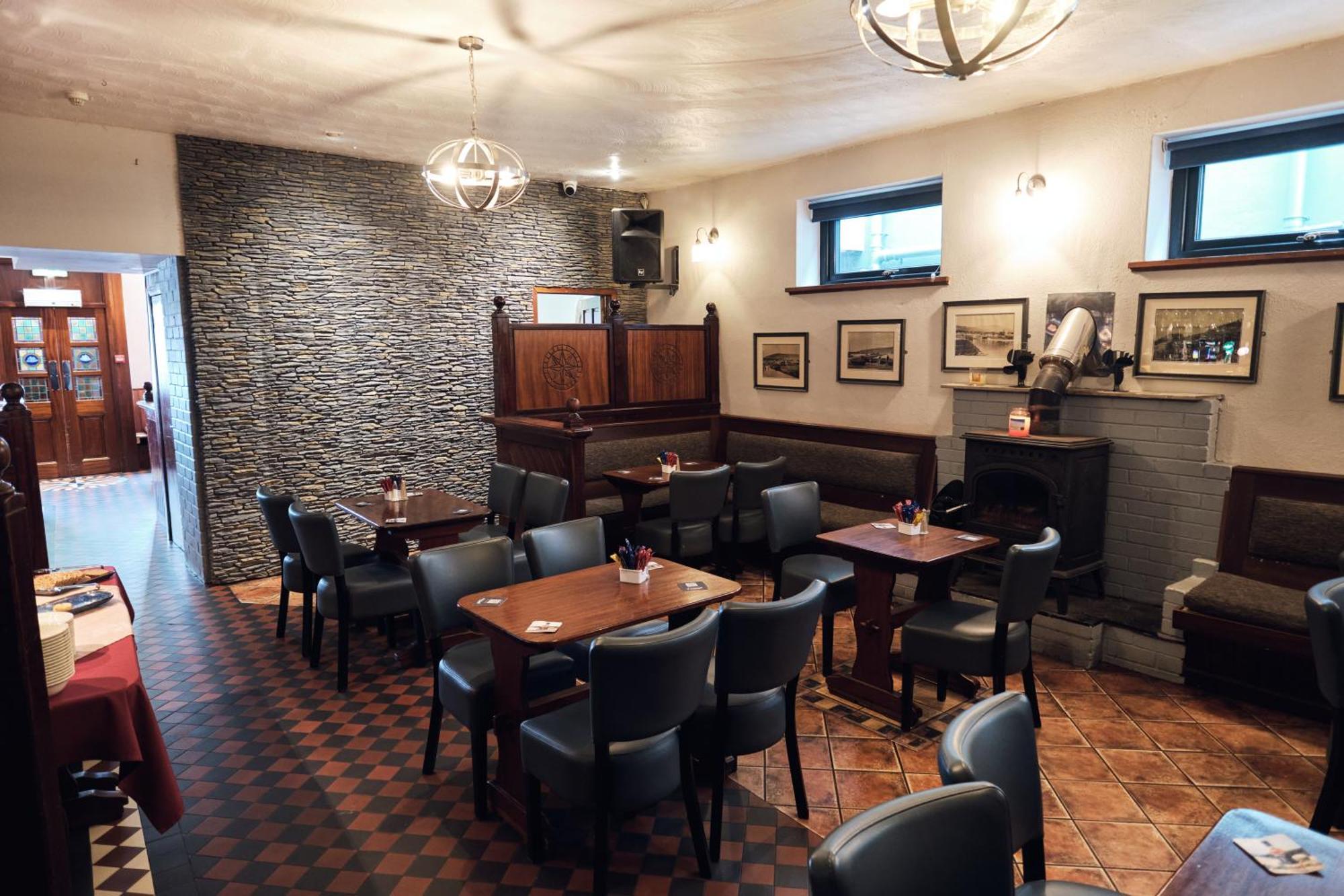 Murphy's Pub And